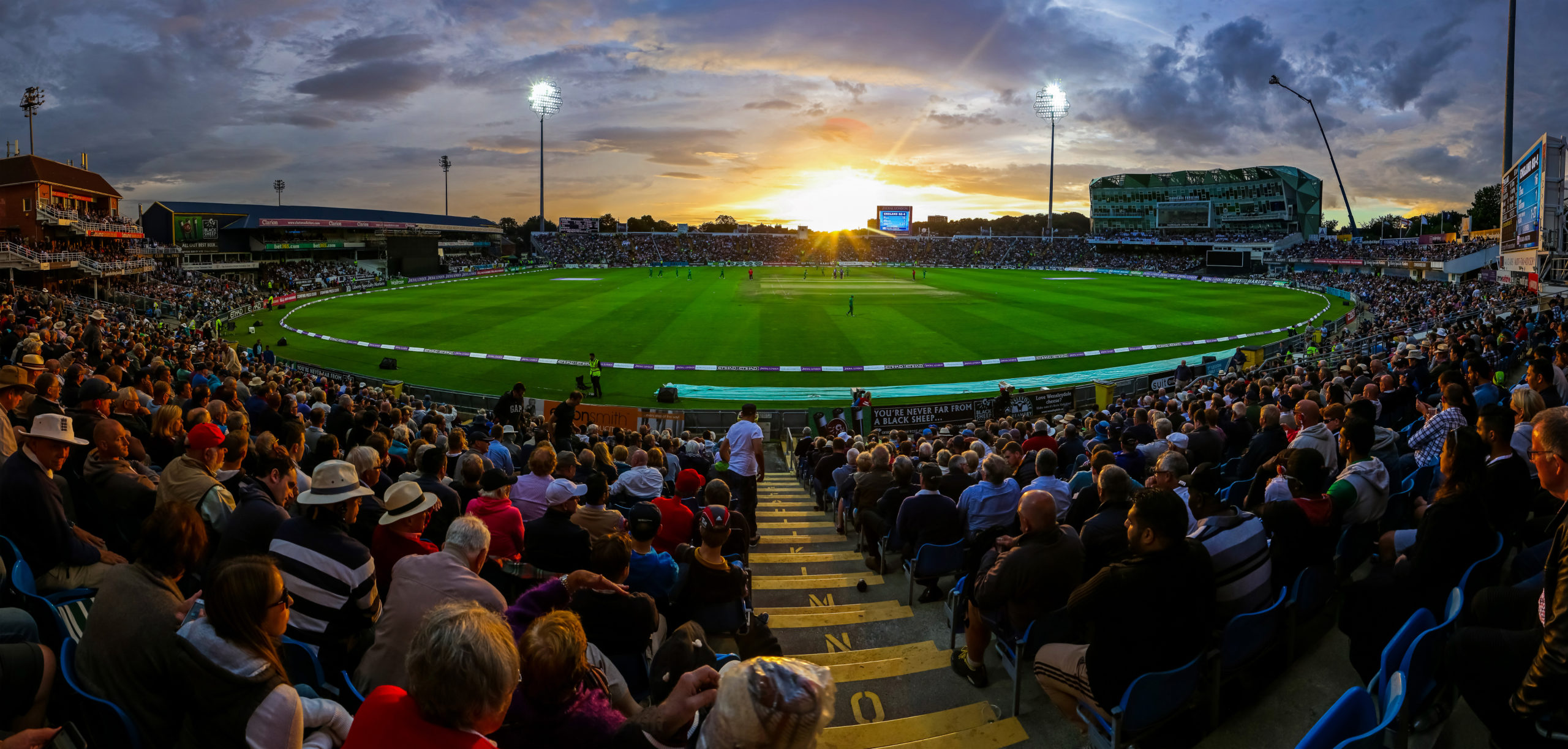 Emerald Headingley Stadium - credit Alex Whitehead SWPix.com