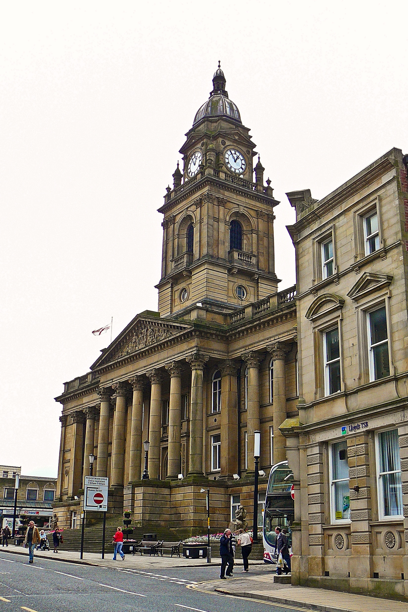 Morley Town Hall Visit Leeds