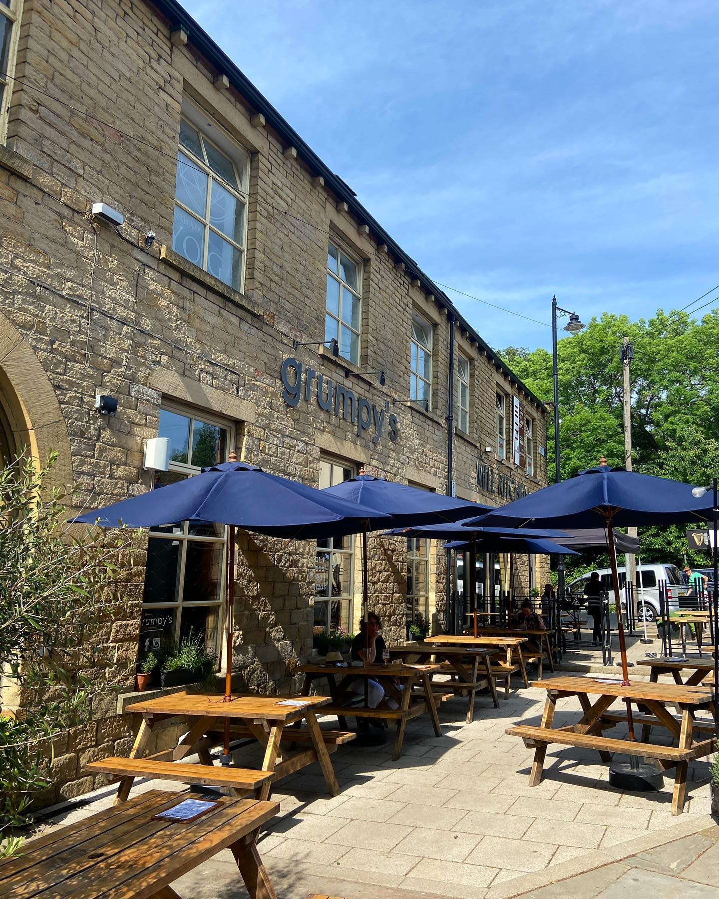 Grumpys Bar & Wood Fired Pizza - Visit Leeds